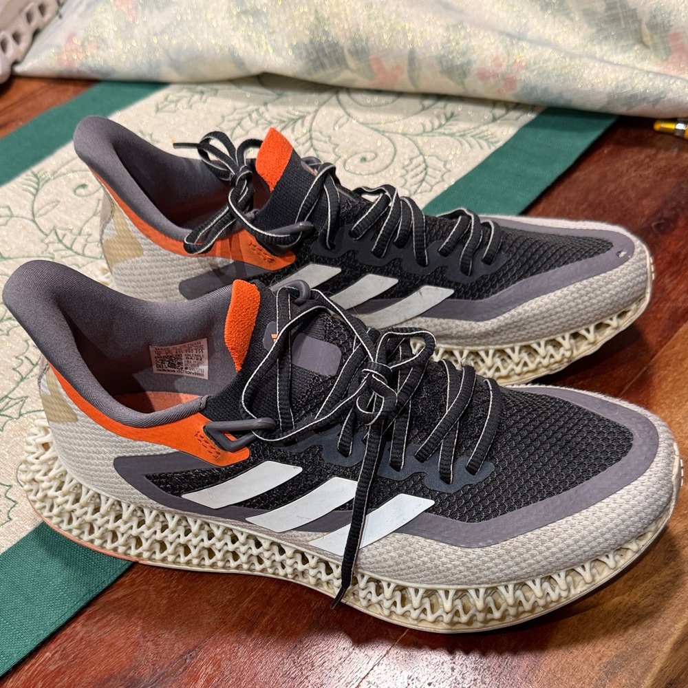 Adidas Mens 4D Black and Orange Athletic Sneakers - EUC